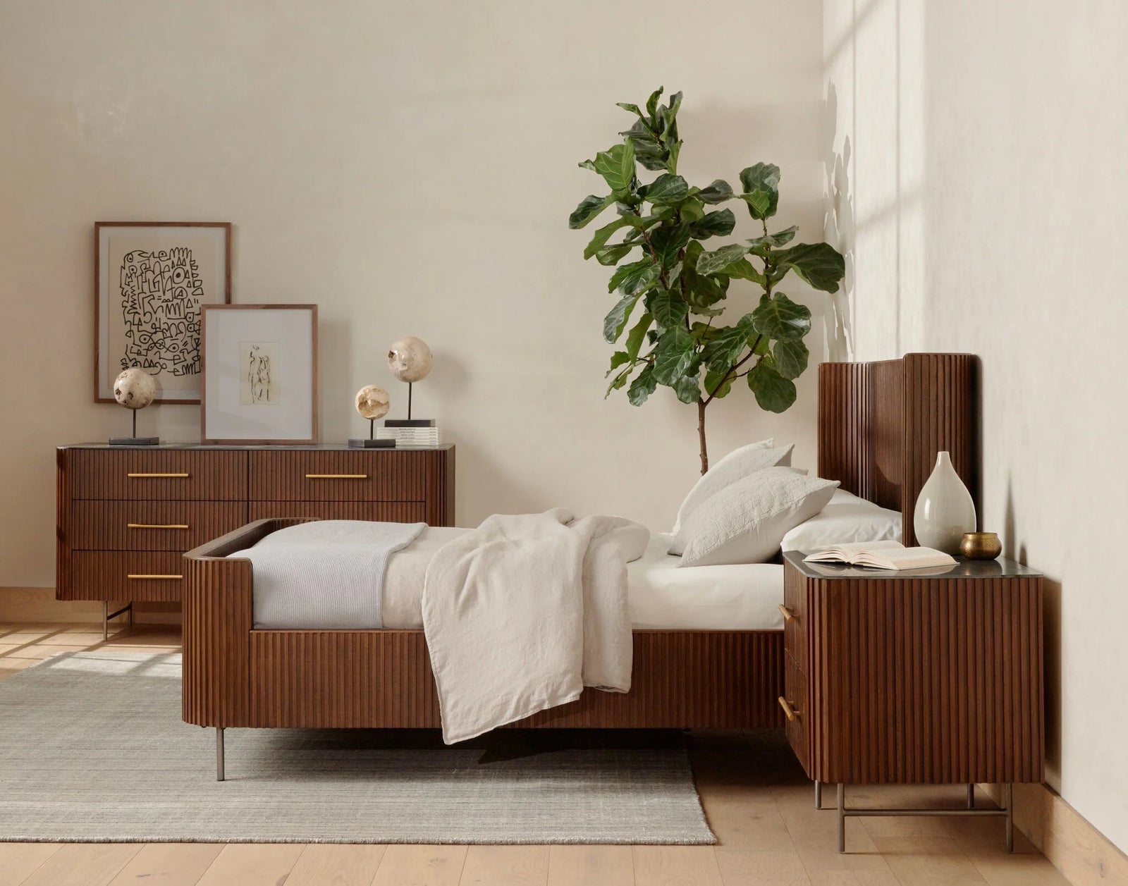 Bryson Bed