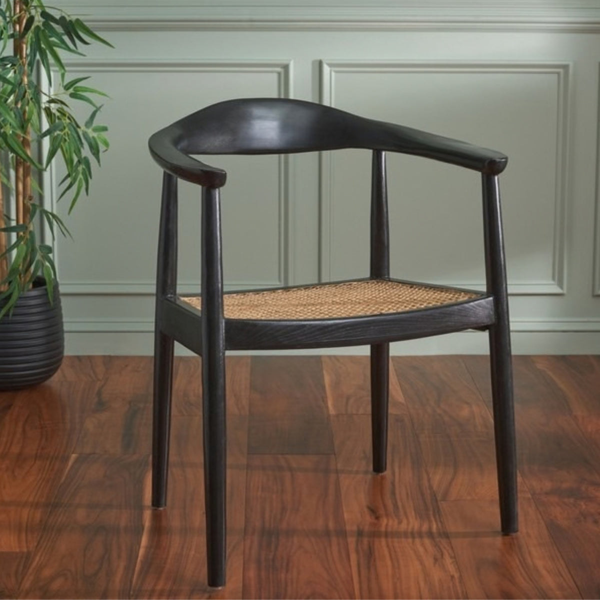 Fresca Dining Chair