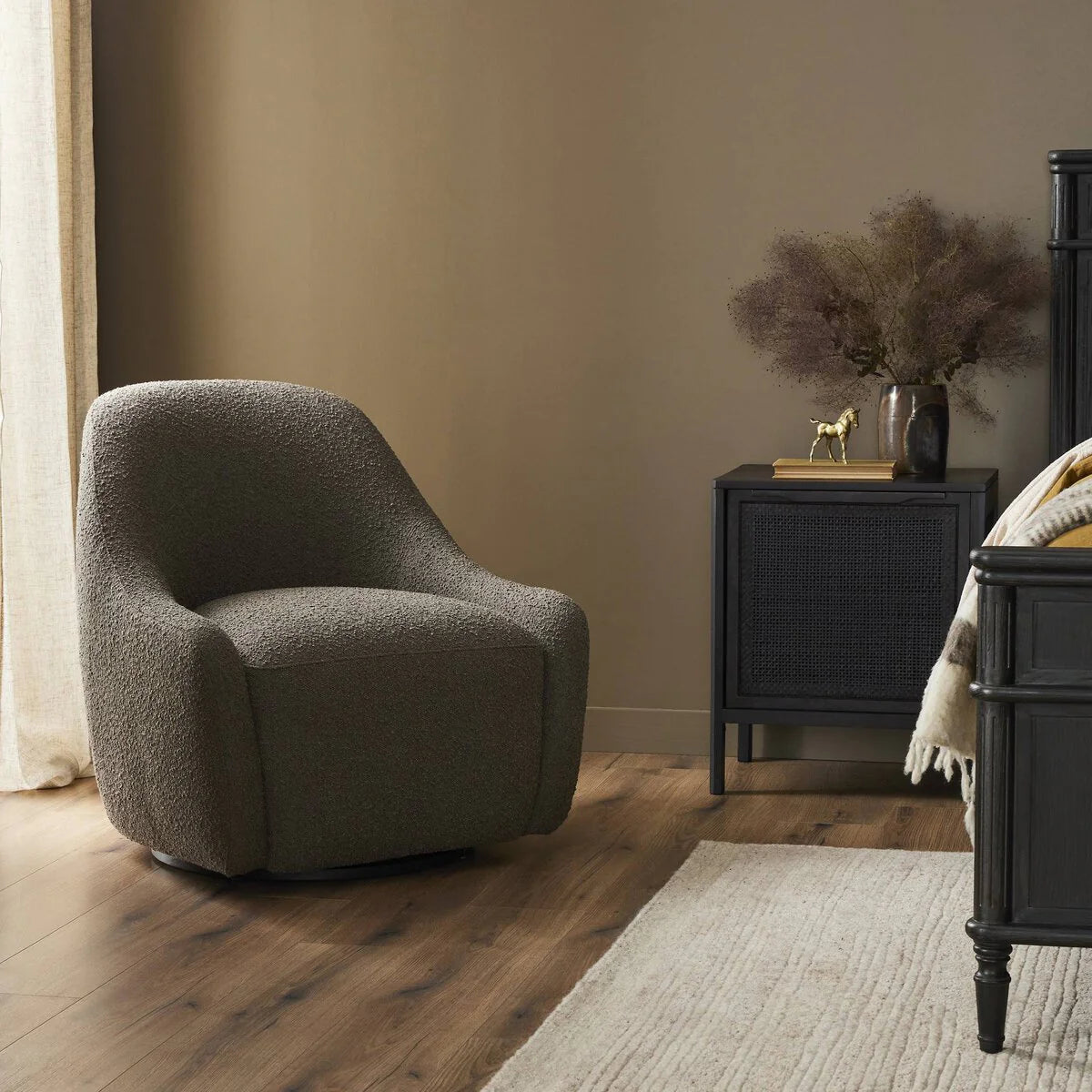 Figaro Chair