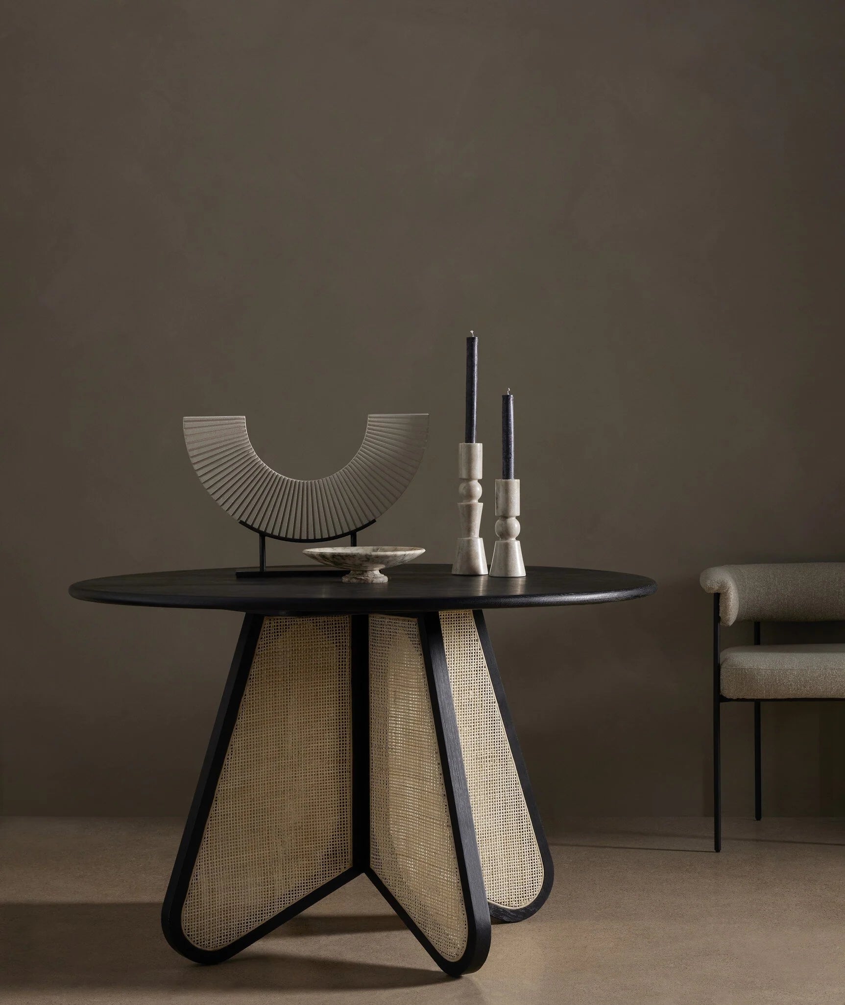 Marlina Candle Holder