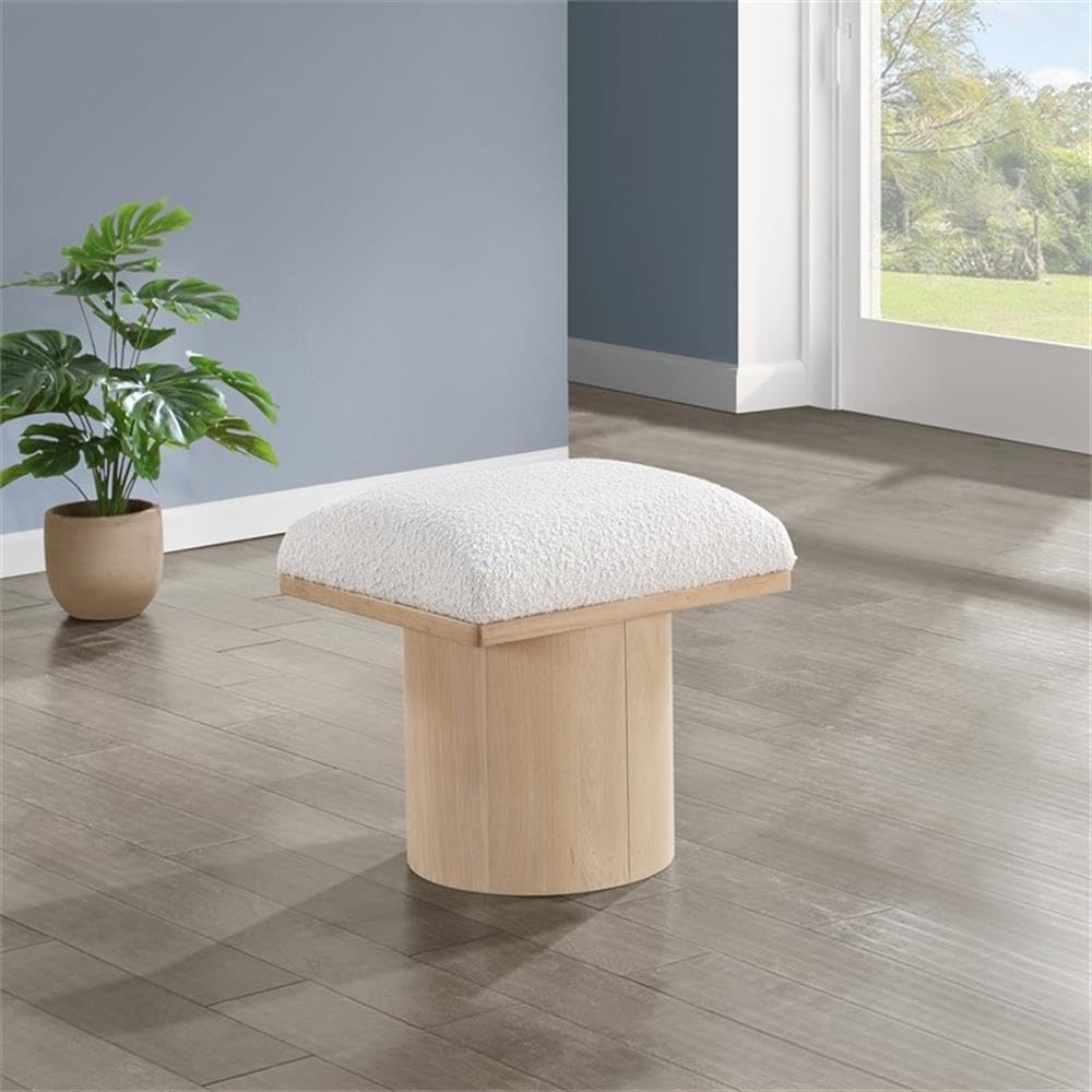 Novato Ottoman