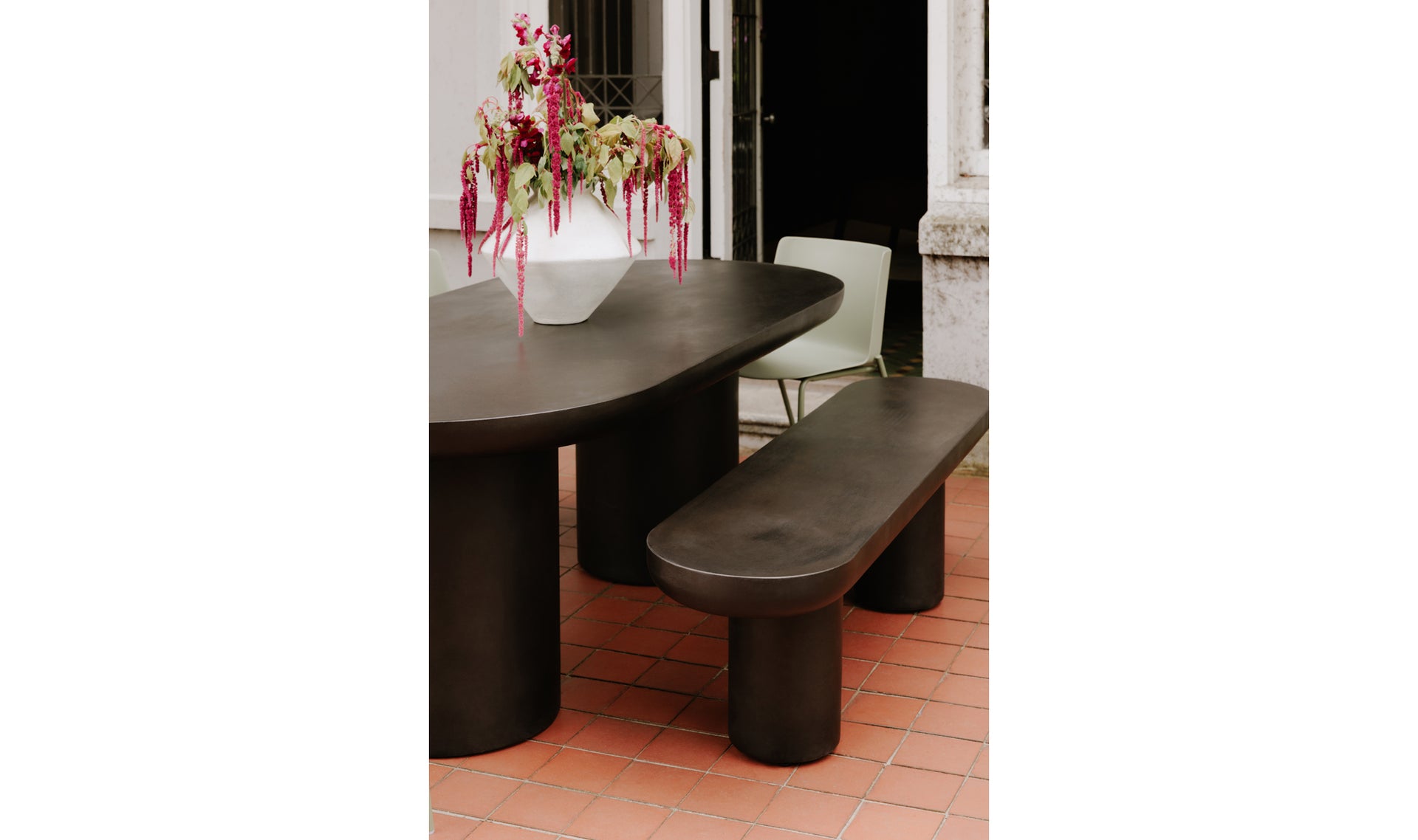 Naples Indoor/Outdoor Dining Table