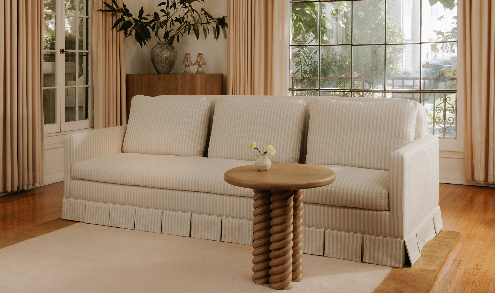 Selita Sofa