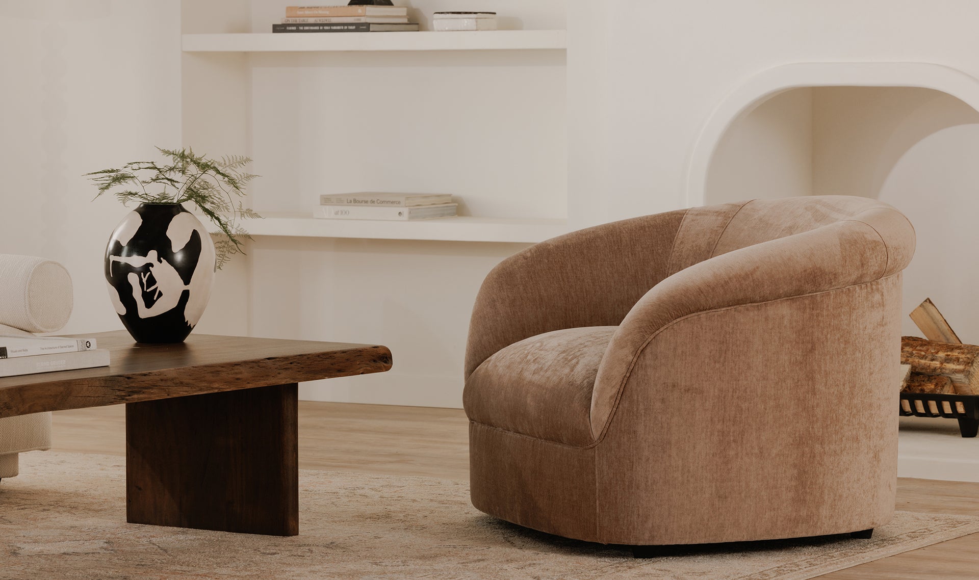 Everette Lounge Chair