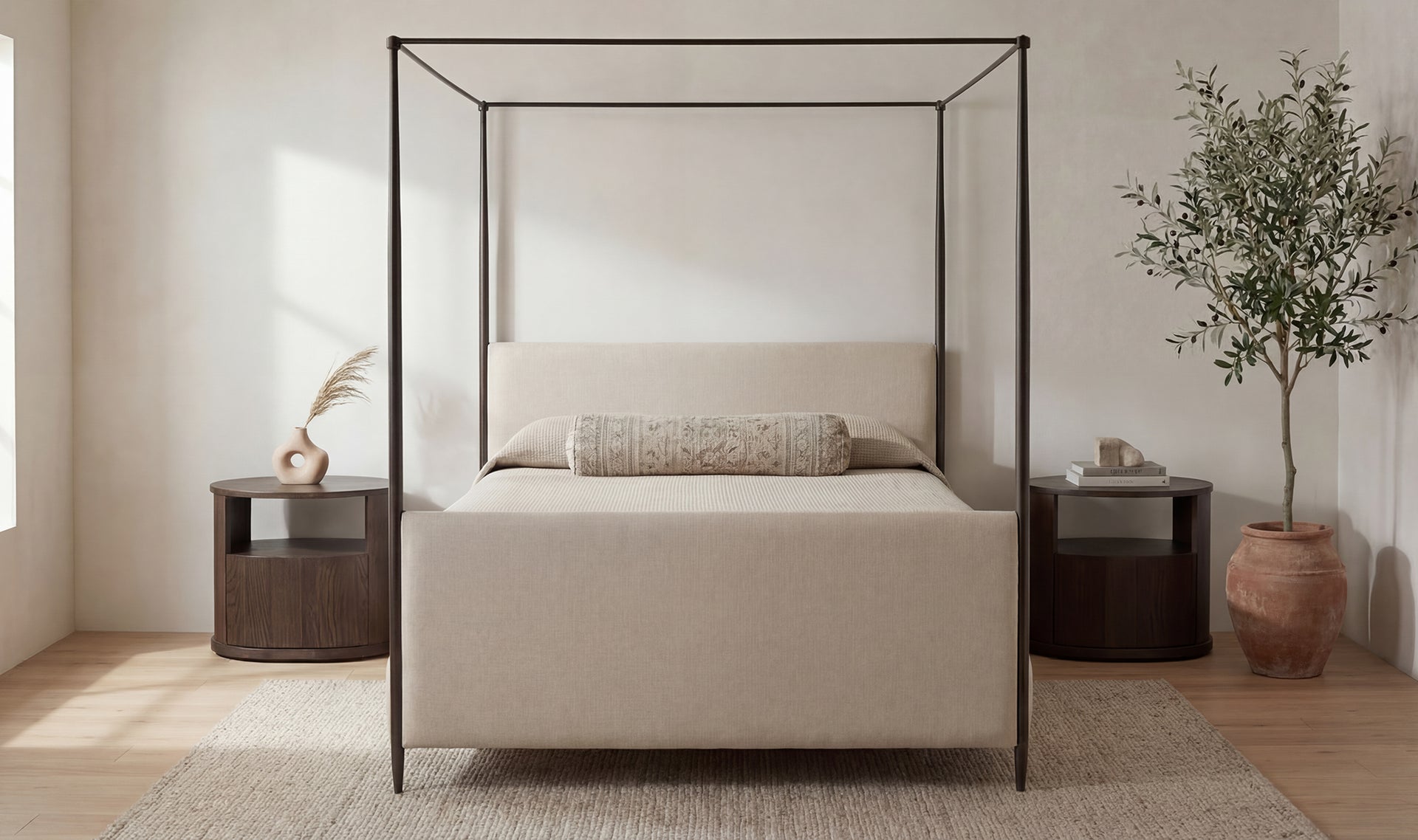 Estrada Bed