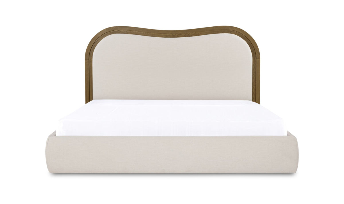 Cyrus Bed
