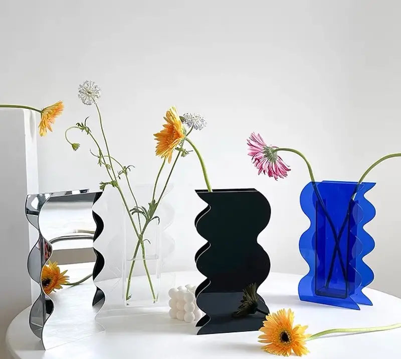 Klein Wave Vase