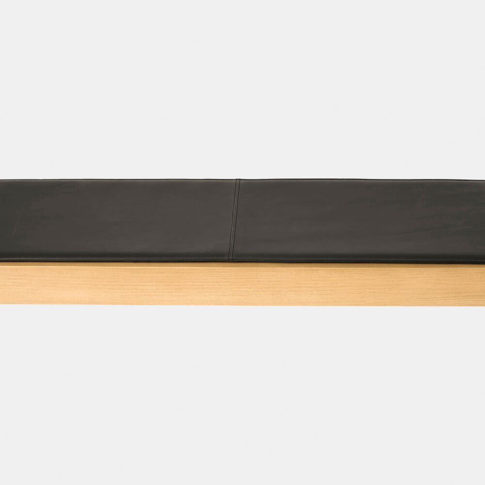 Griffen Bench