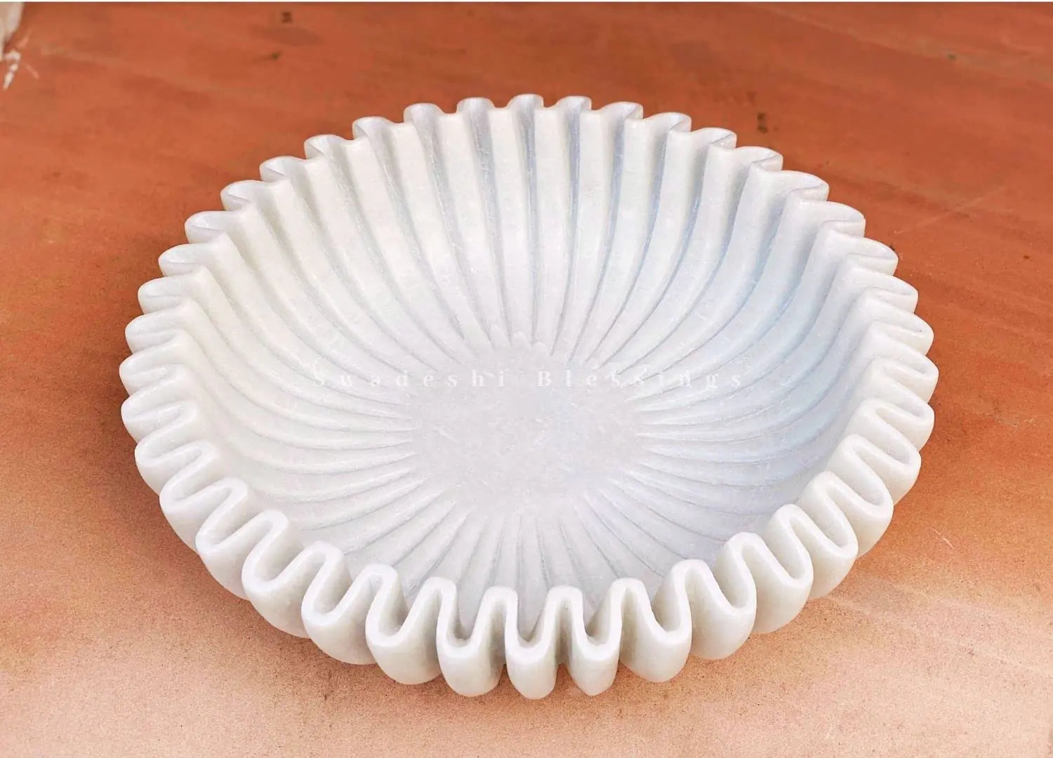 Aria Marble Ruffle Bowl (10 inches)