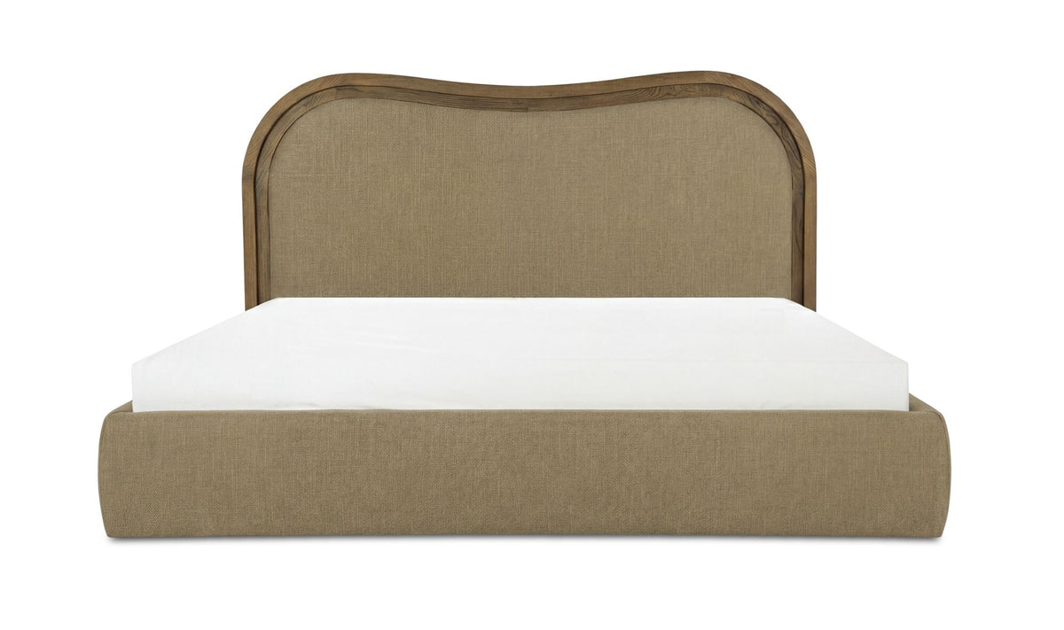 Cyrus Bed