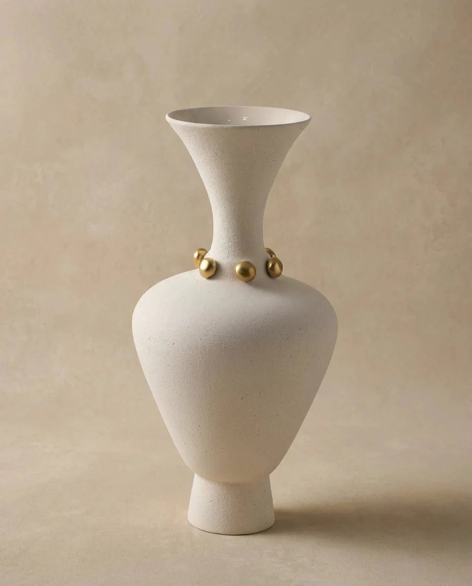 Escensia Vase