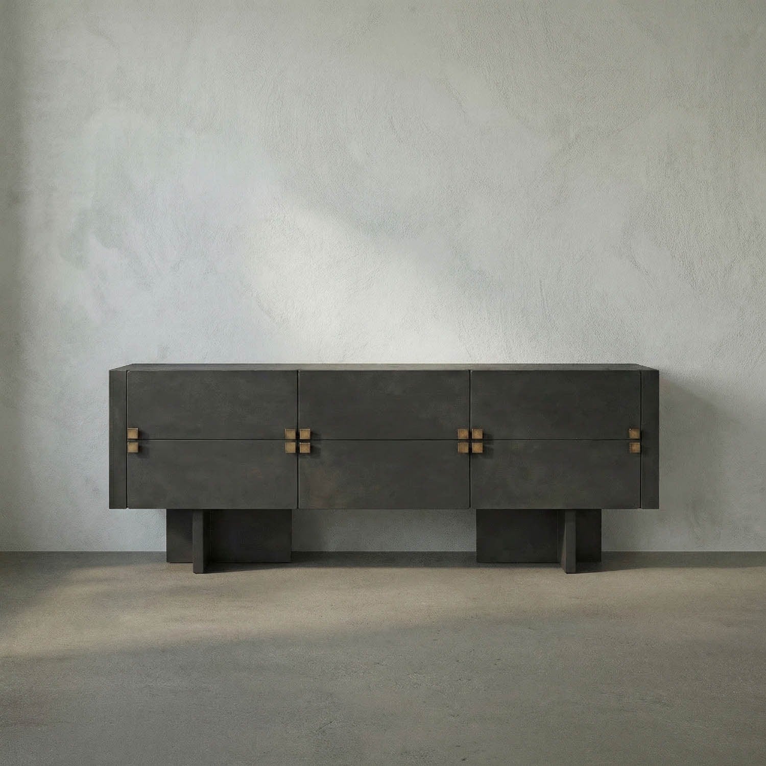 Jamari Credenza