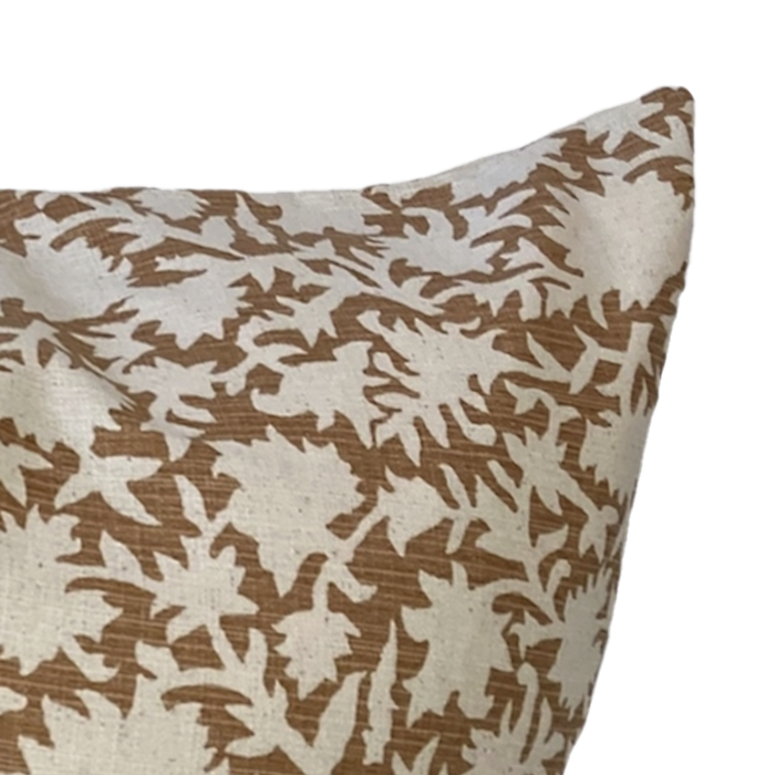 Aila Pillow Cover